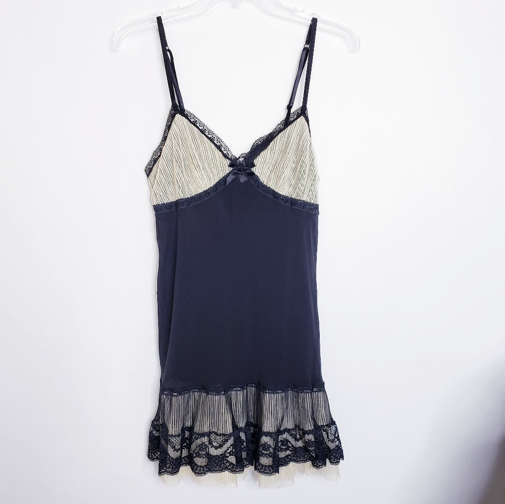 Victoria's Secret Black and Cream Lace Nightgown